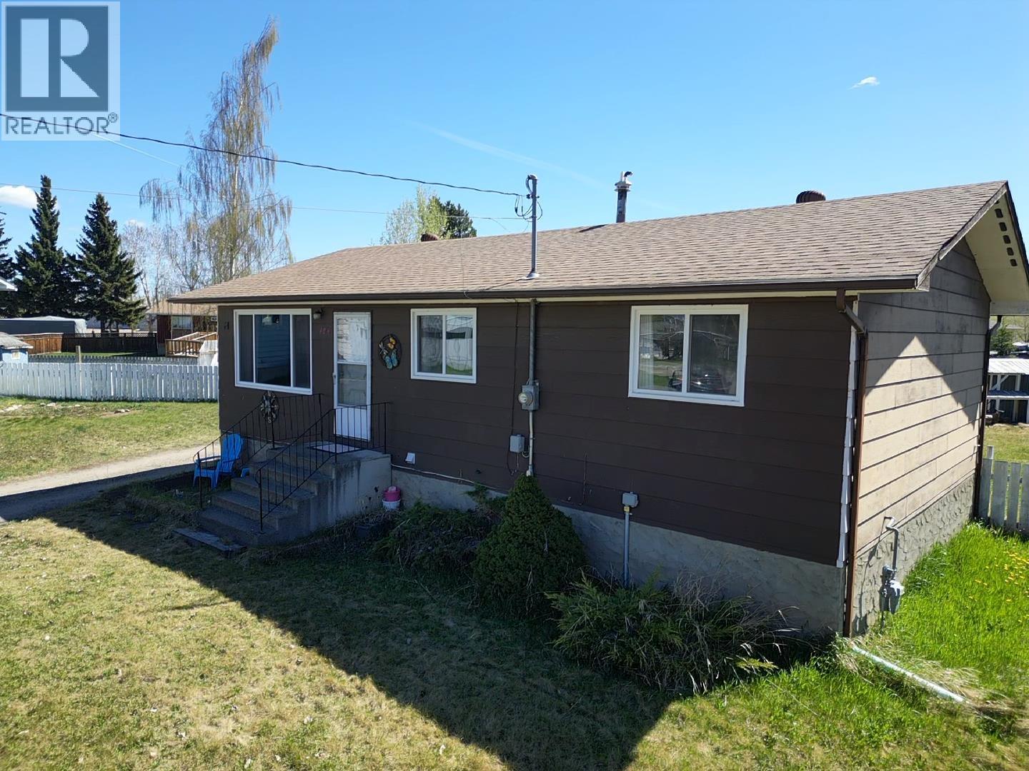 426 ENDAKO PLACE, Fraser Lake