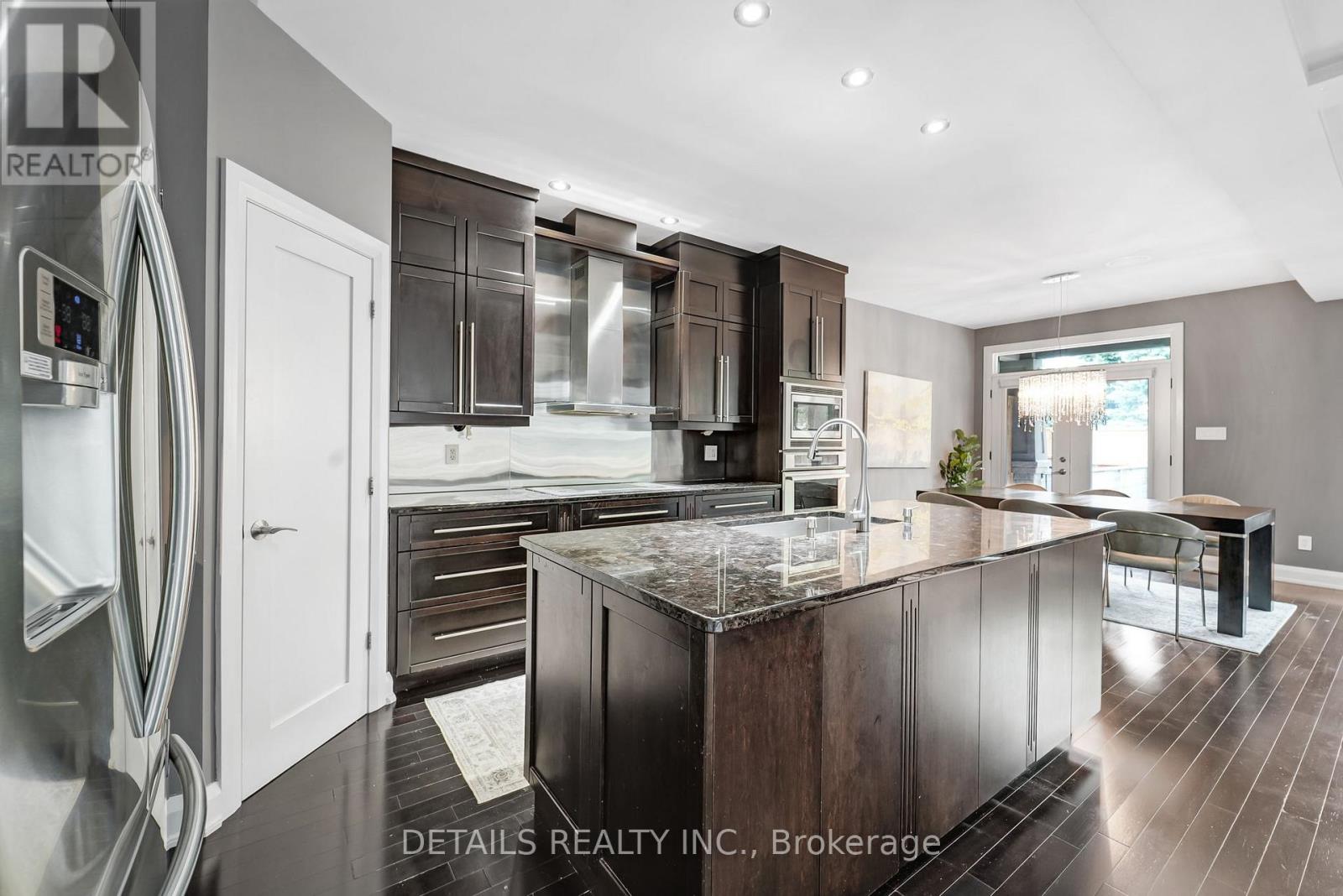 71 ELEANOR DRIVE - 20