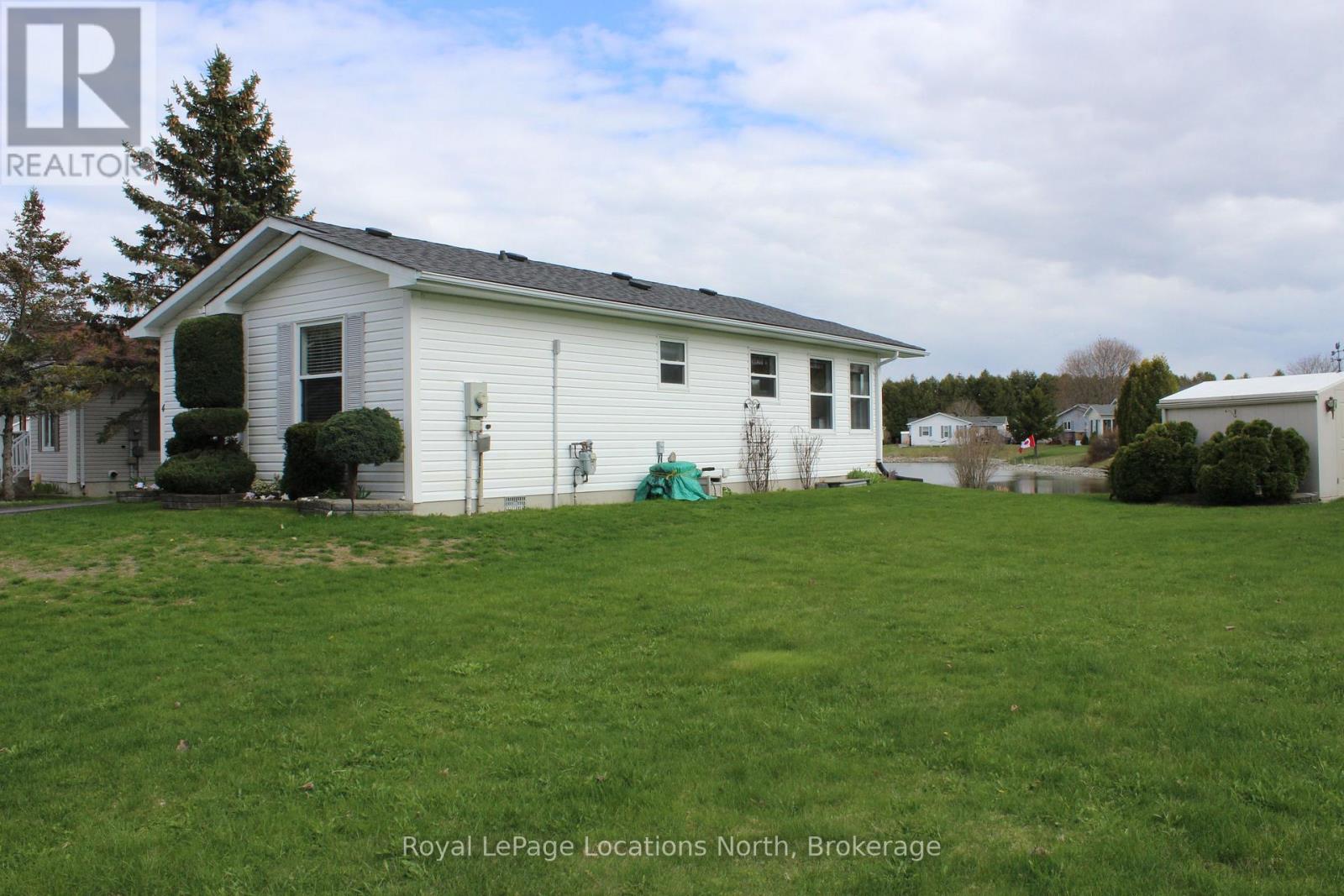 4 ST. JAMES PLACE - 30