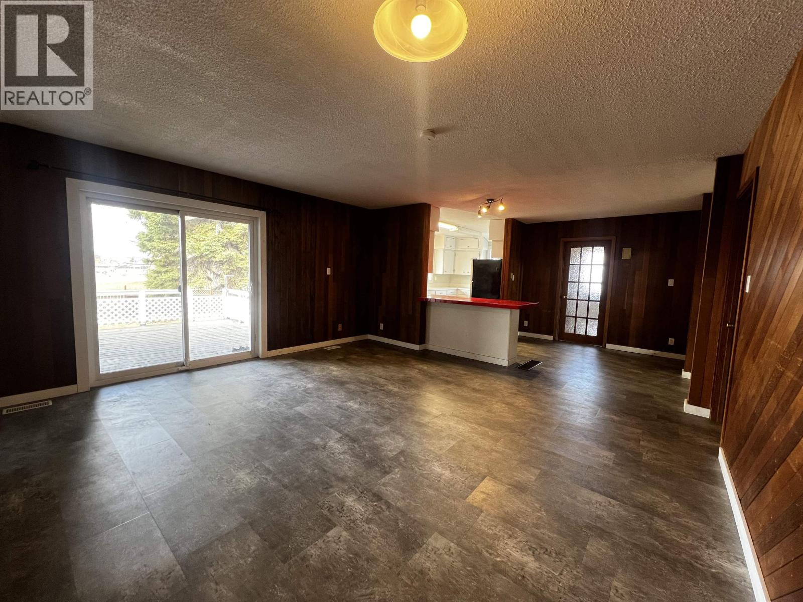 414 ENDAKO PLACE, Fraser Lake
