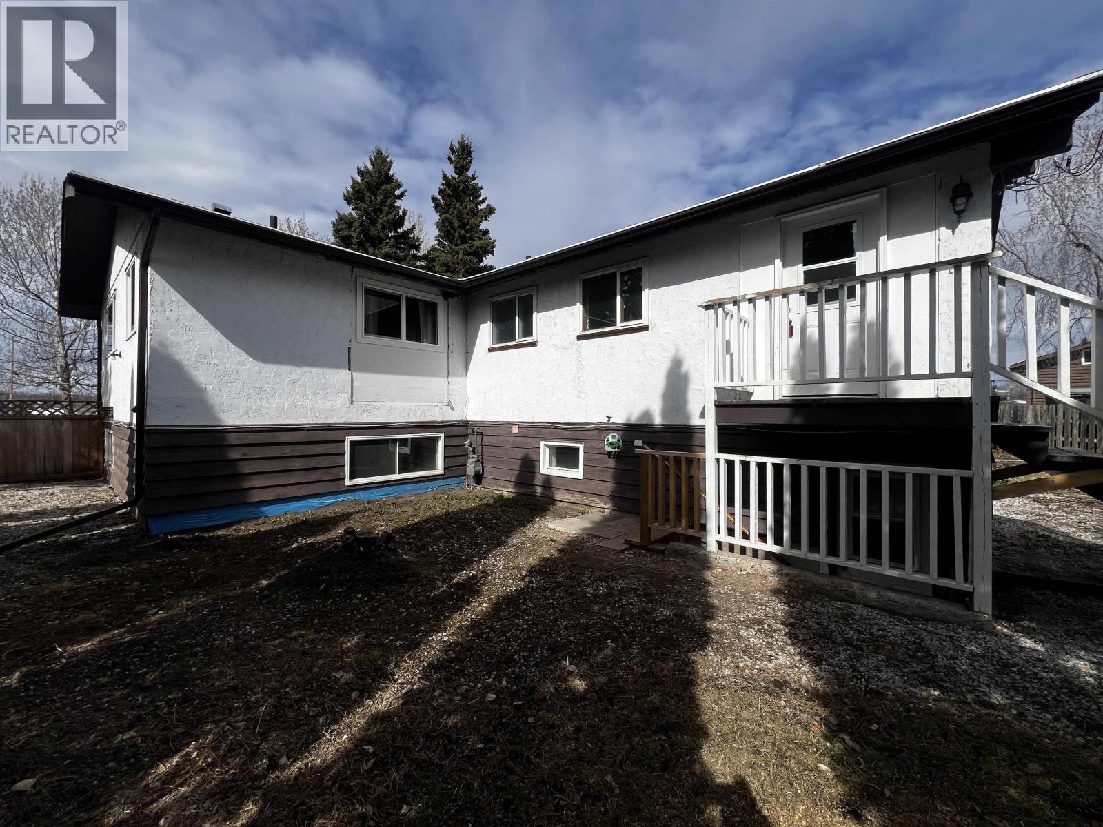 414 ENDAKO PLACE, Fraser Lake