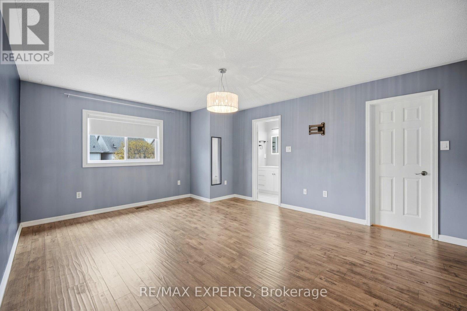 9 CATKINS CRESCENT - 15