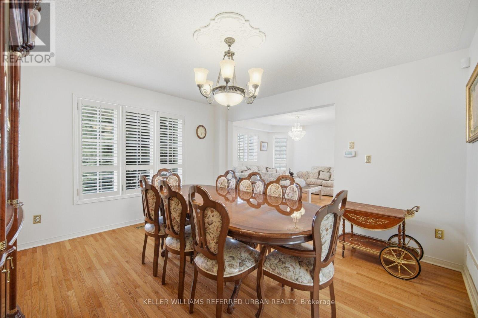 239 DRUMMOND DRIVE - 6