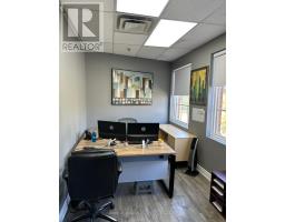 300 - 5045 Orbitor Drive, Mississauga, ON L4W4Y4 Photo 17