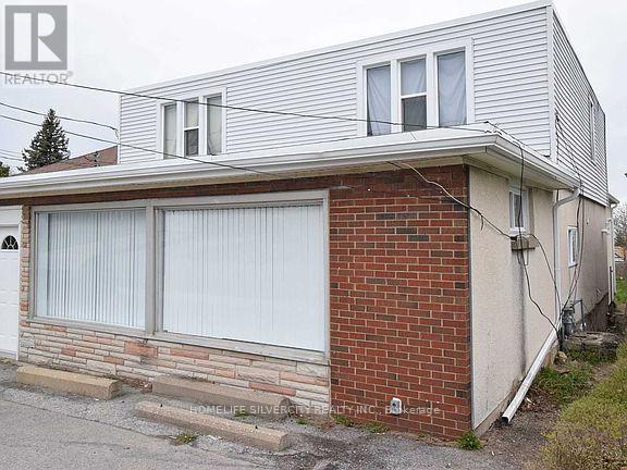 106 TOWNLINE ROAD W - 1