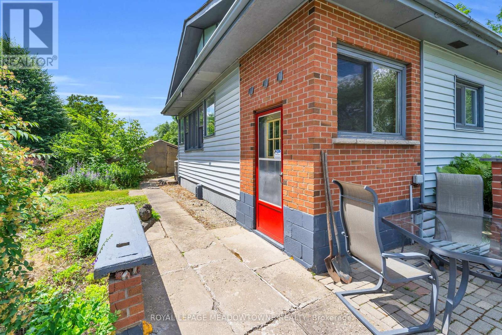 9483 WELLINGTON RD 124 - 12