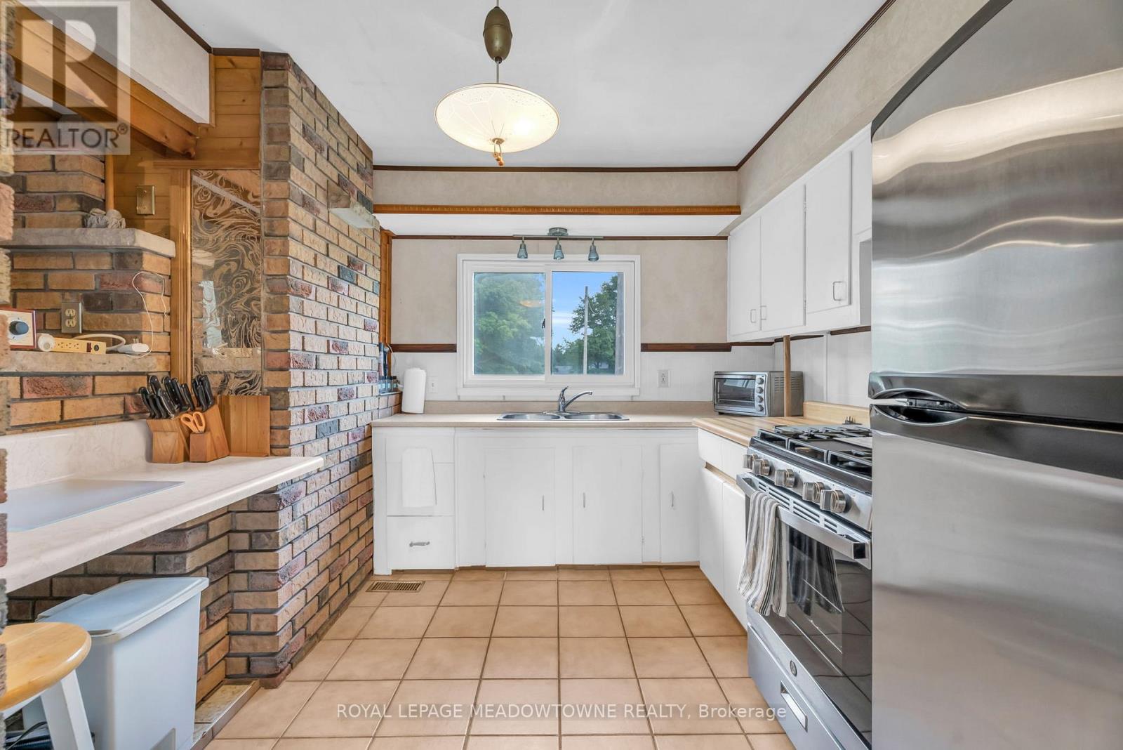9483 WELLINGTON RD 124 - 18