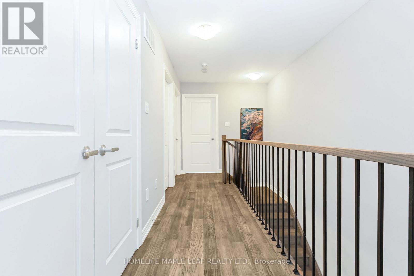 104 DELPHI COURT - 32