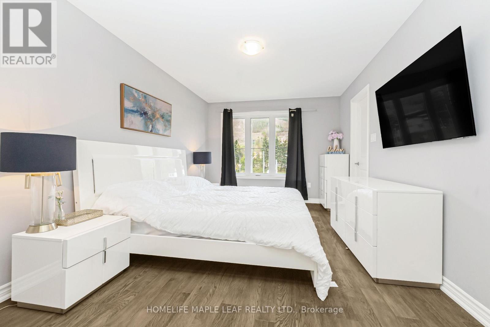 104 DELPHI COURT - 40