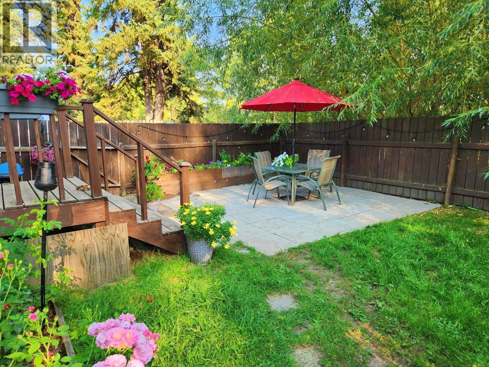 1256 MAPLE DRIVE - 4
