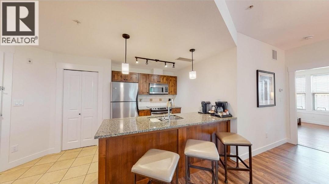 #148 4200 LAKESHORE Drive - 4