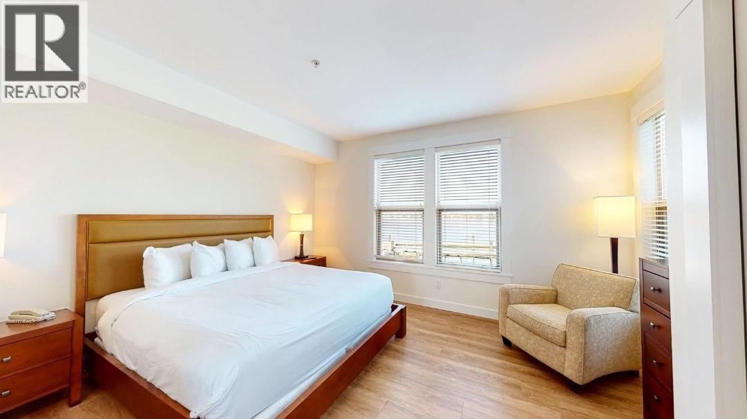 #148 4200 LAKESHORE Drive - 14