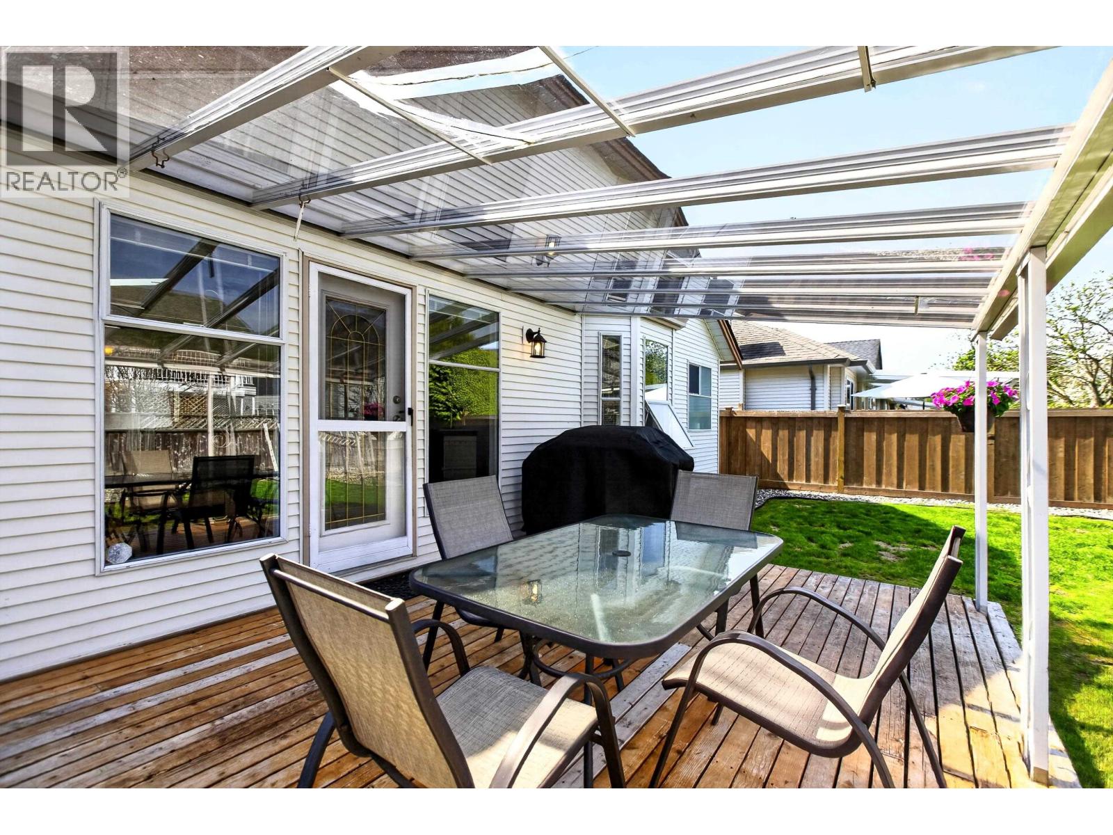20673 W RIVER ROAD, Maple Ridge