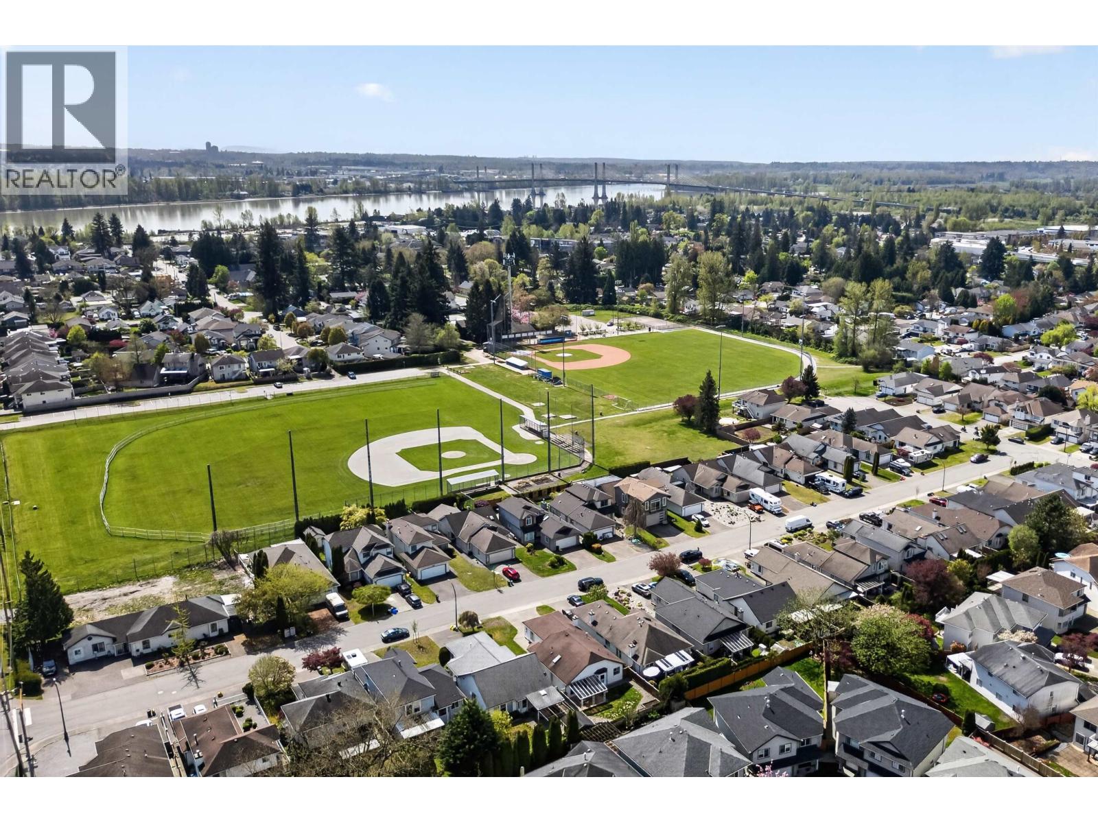 20673 W RIVER ROAD, Maple Ridge