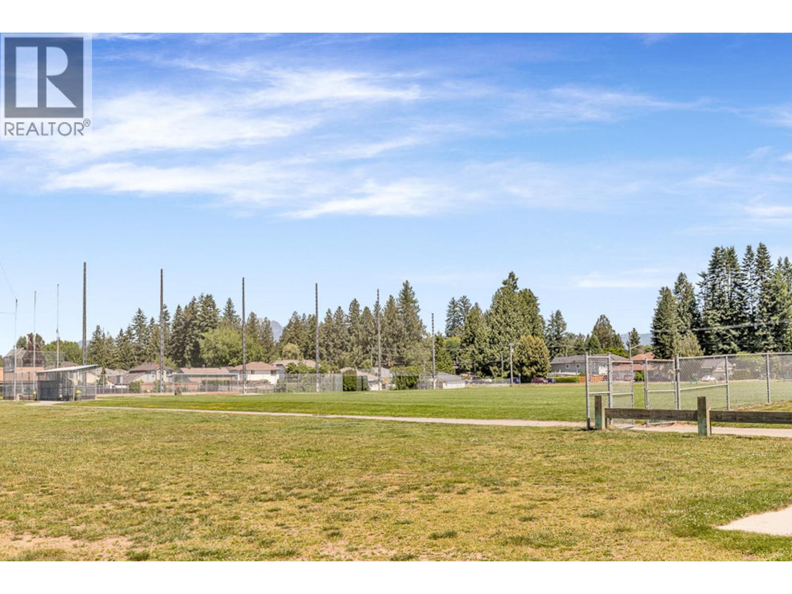 20673 W RIVER ROAD, Maple Ridge