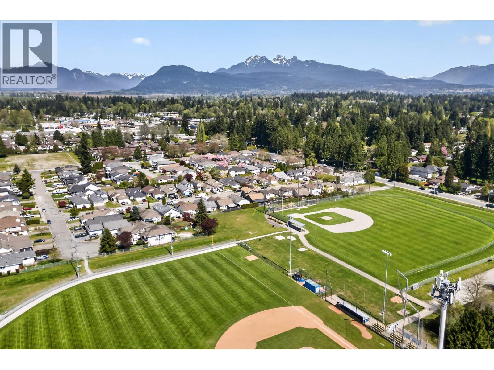20673 W RIVER ROAD, Maple Ridge