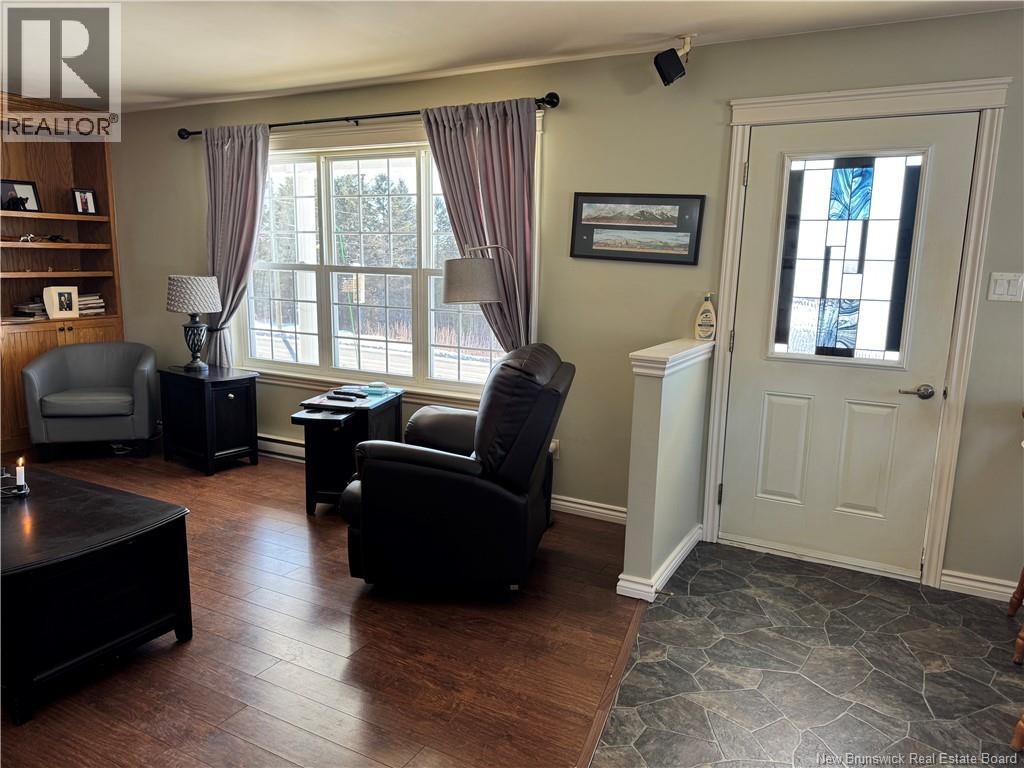 45 Waugh Road - 20