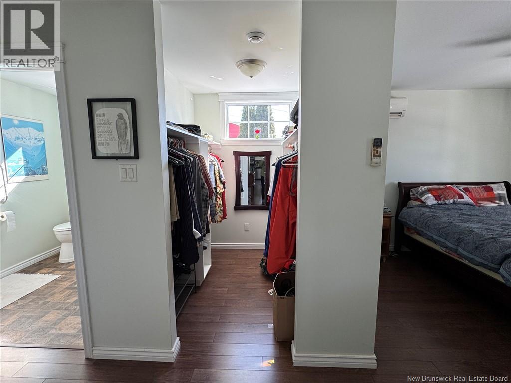 45 Waugh Road - 37