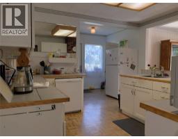 555 Carson Road, Grand Forks, BC V0H1H4 Photo 15