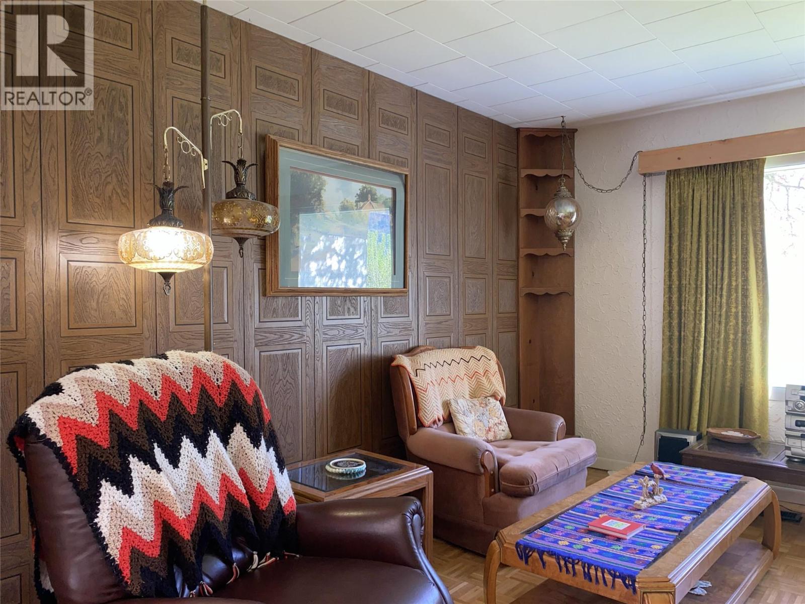 555 Carson Road - 9