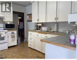555 Carson Road, Grand Forks, BC V0H1H4 Photo 14