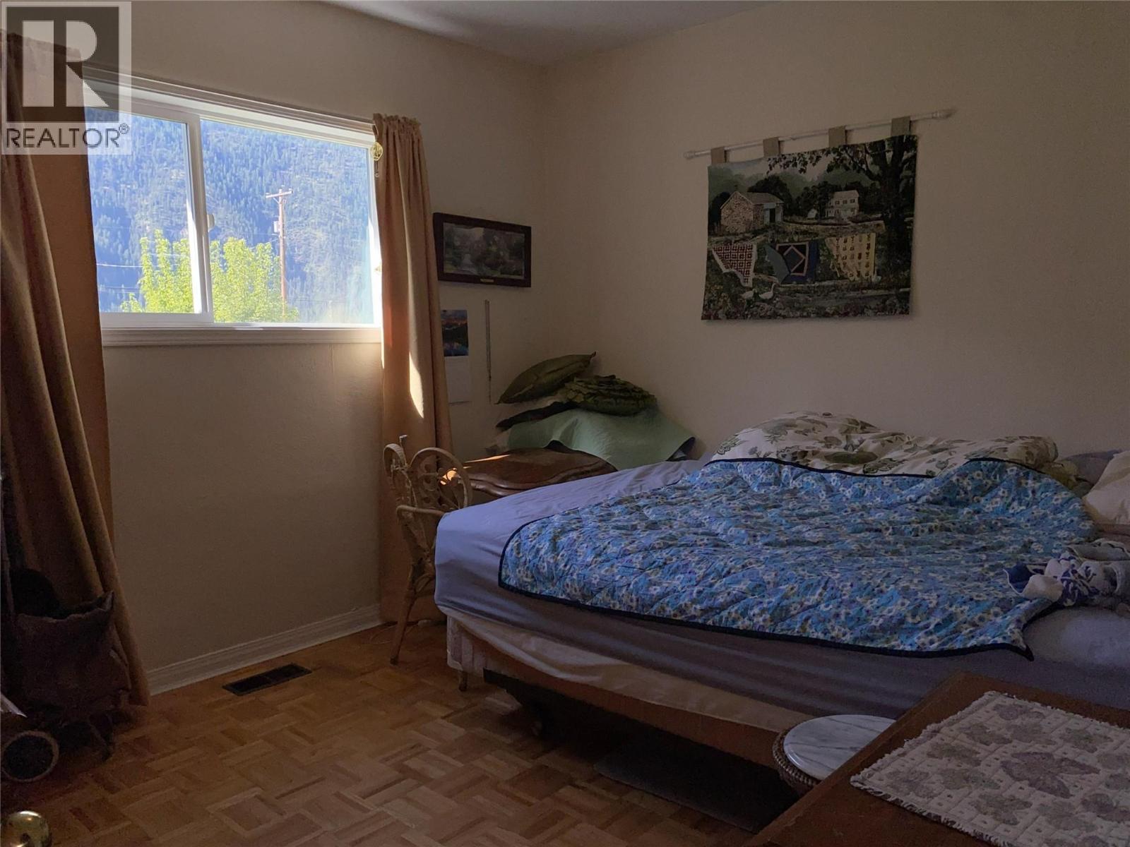 555 Carson Road - 18