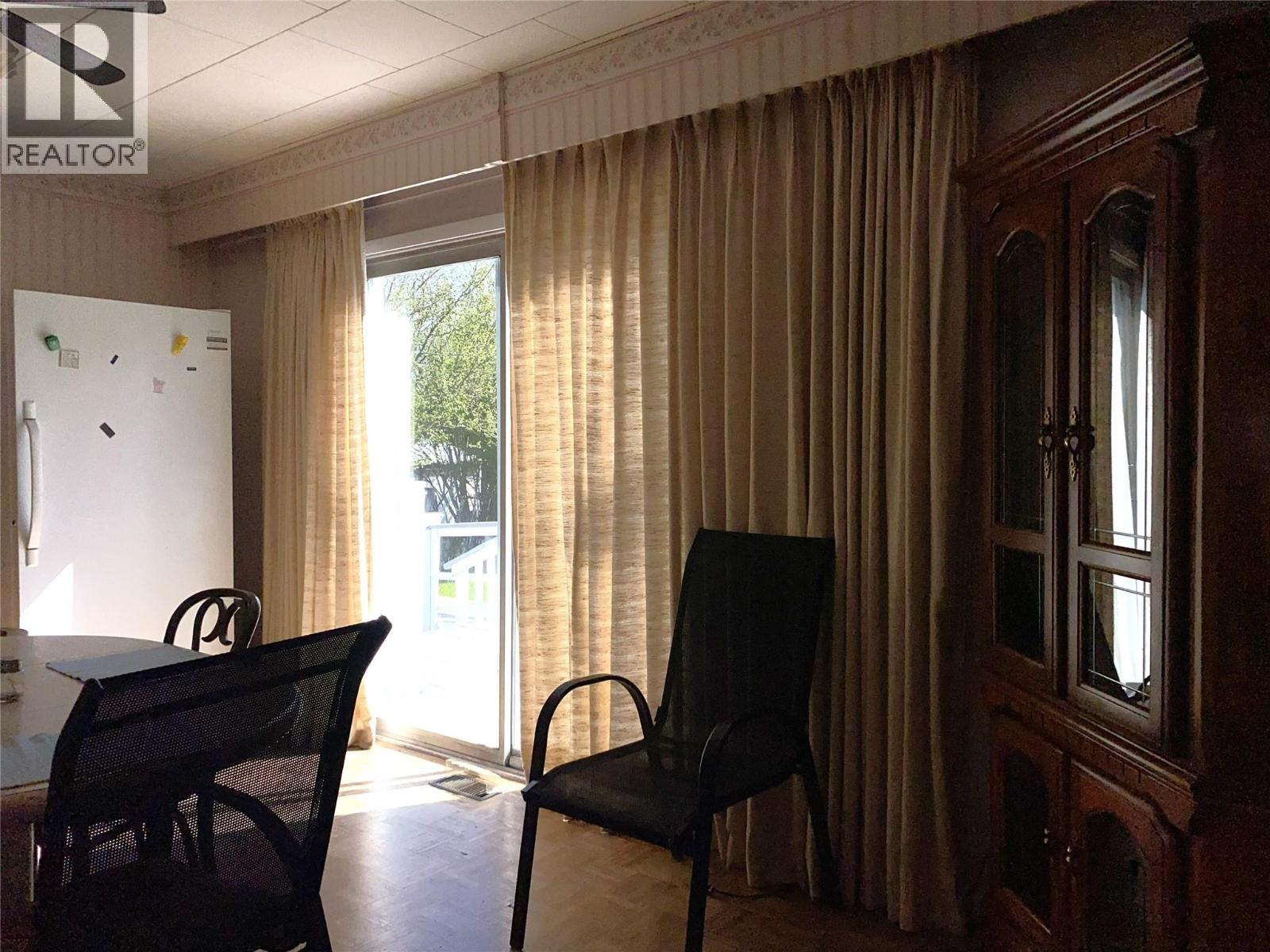 555 Carson Road - 12