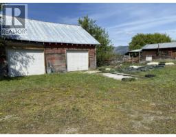 555 Carson Road, Grand Forks, BC V0H1H4 Photo 36