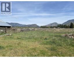 555 Carson Road, Grand Forks, BC V0H1H4 Photo 40