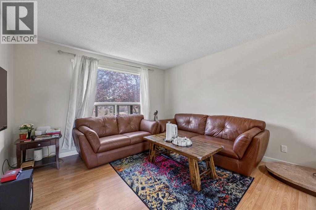 #8 4360 58 Street NE - 4