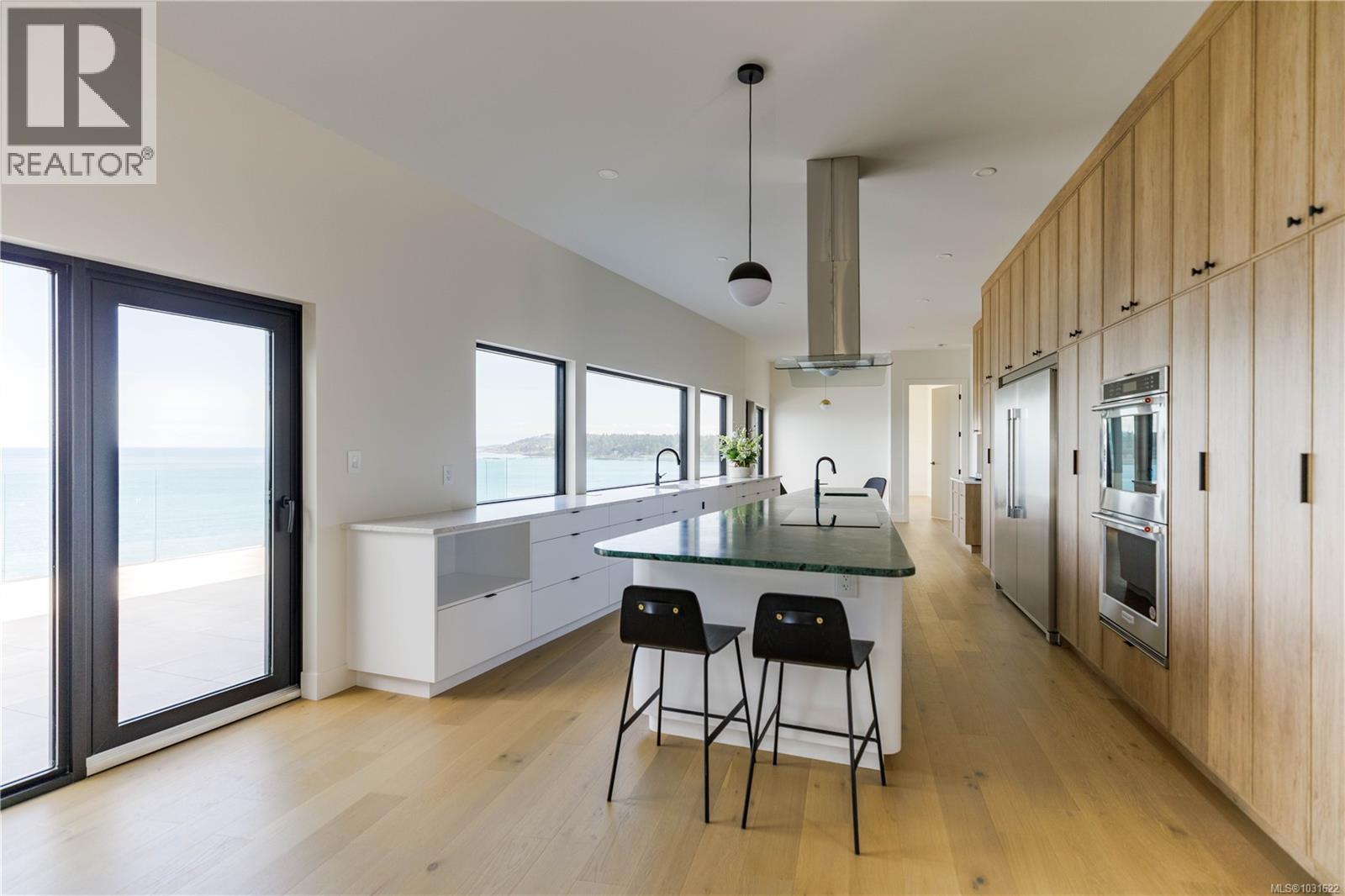  4351 Gordon Head Road, Saanich