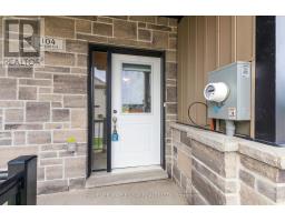 Bedroom 3 - 104 Delphi Court, Blue Mountains, ON N0H1J0 Photo 6