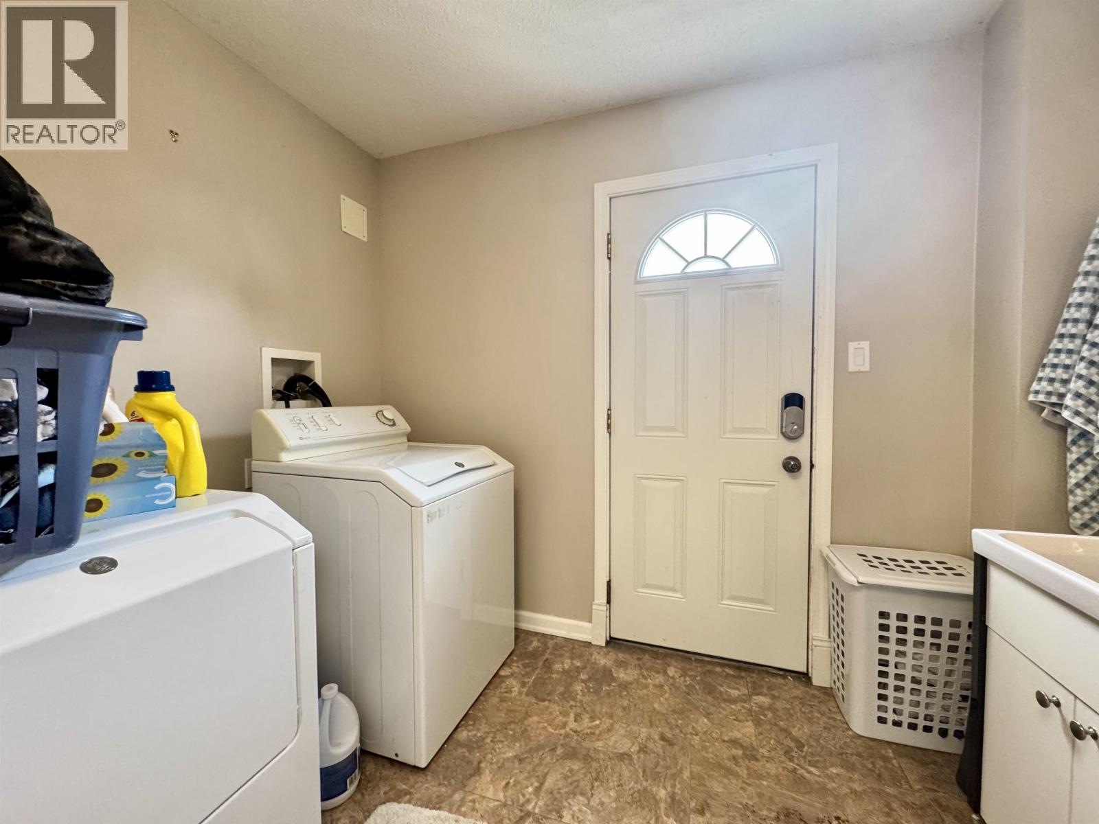 117 PARRY PLACE - 19