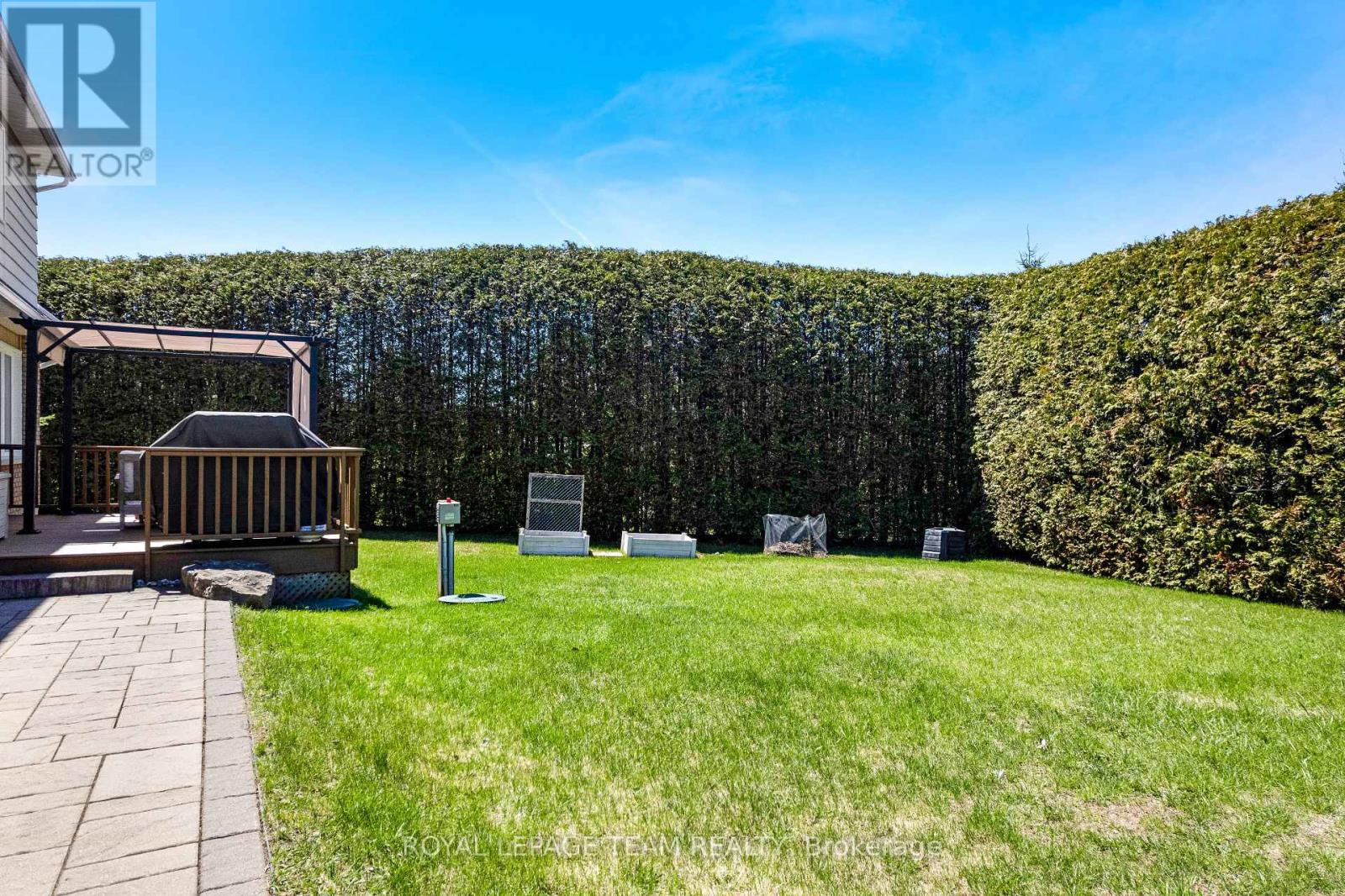 28 CRANBERRY CRESCENT - 40