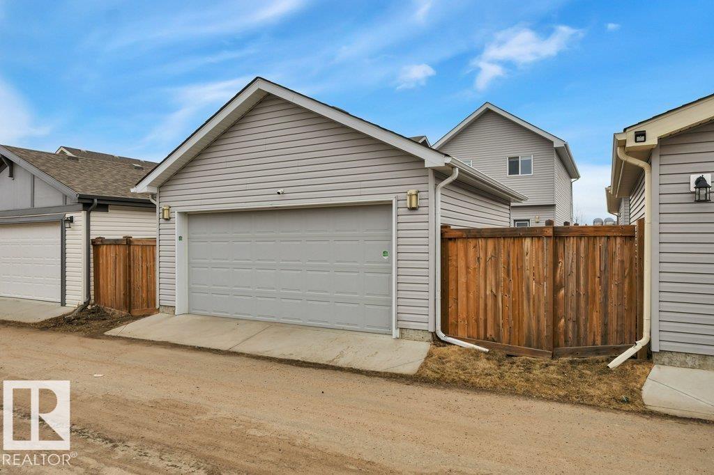 2036 SOUTH CREEK DR, Stony Plain