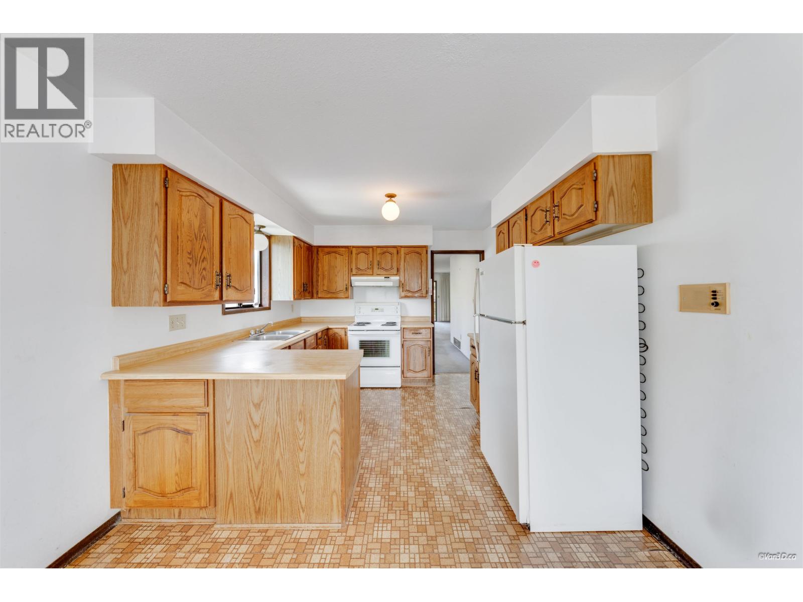 5 Bed, 3 Bath House for Sale in Vancouver – 586 E 59TH AVENUE, Vancouver - Image 16