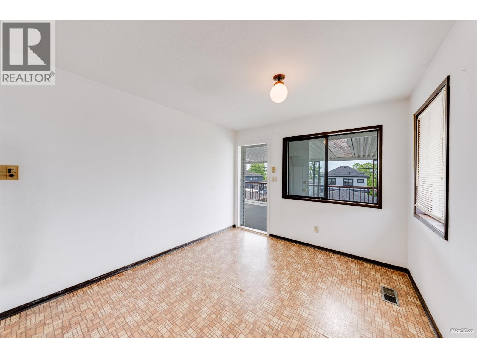 5 Bed, 3 Bath House for Sale in Vancouver – 586 E 59TH AVENUE, Vancouver - Image 28