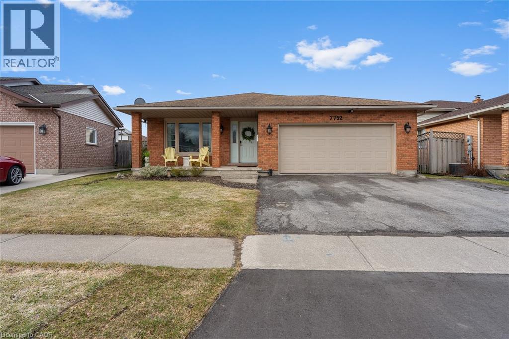 7752 PREAKNESS Street, Niagara Falls, Ontario, L2H2Y4 — Photo 2
