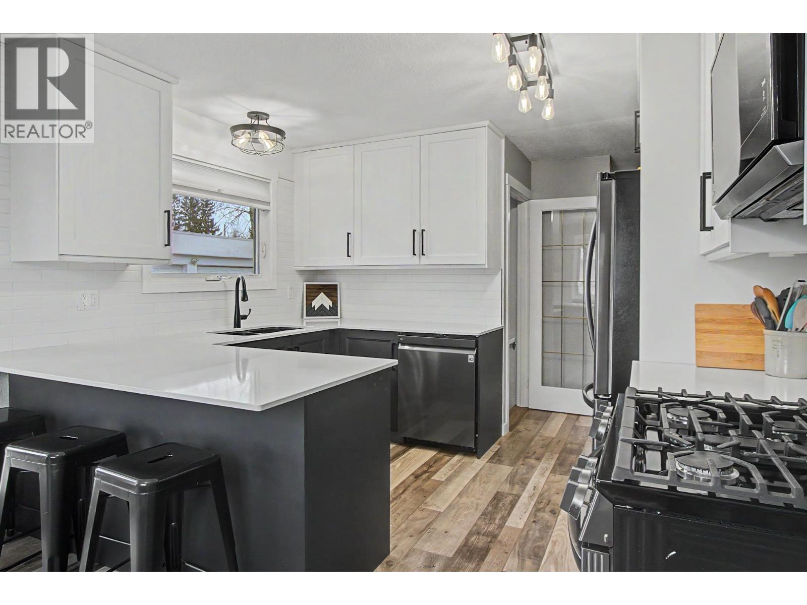 1708 REBMAN CRESCENT - 10