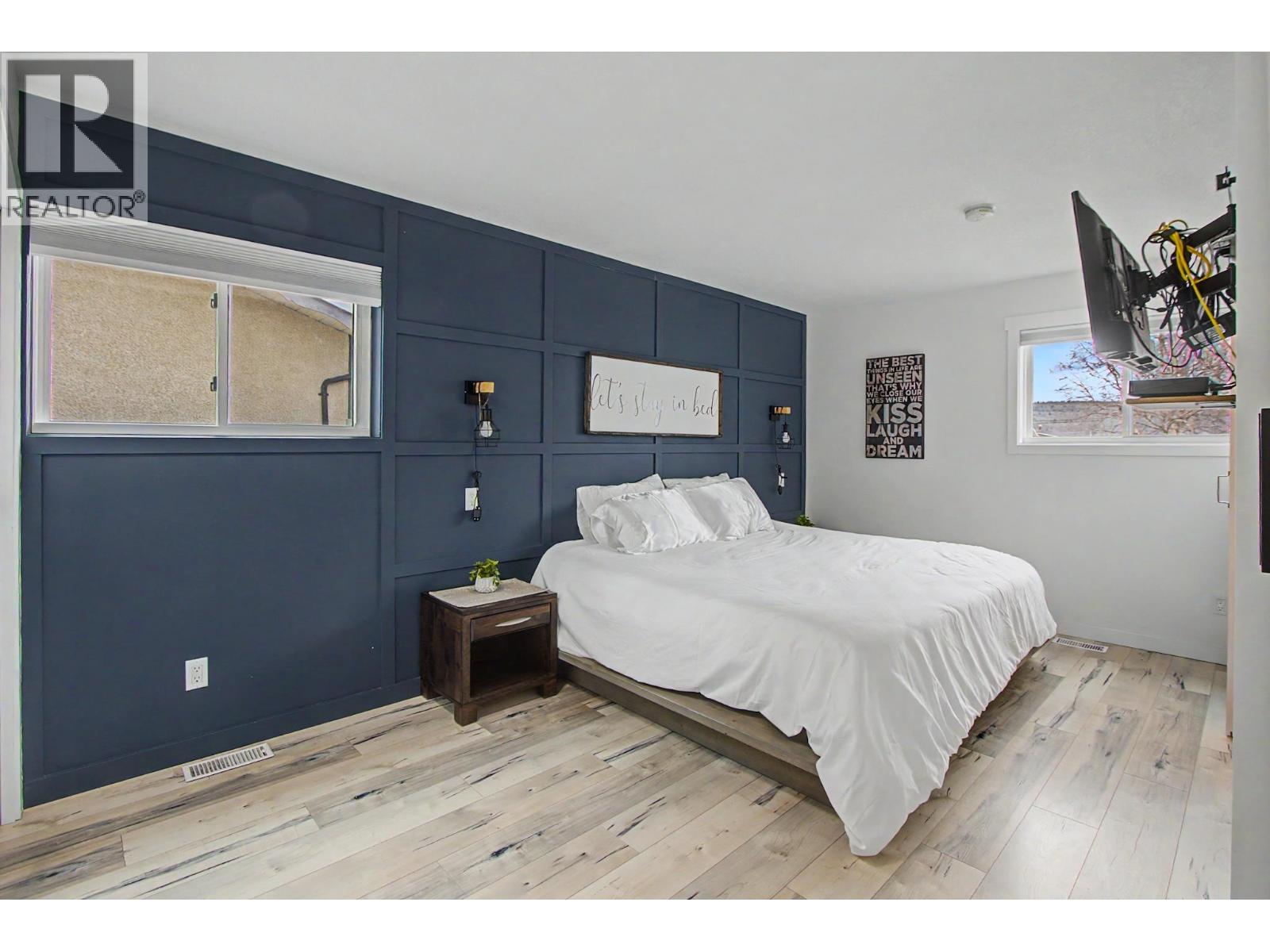 1708 REBMAN CRESCENT - 17