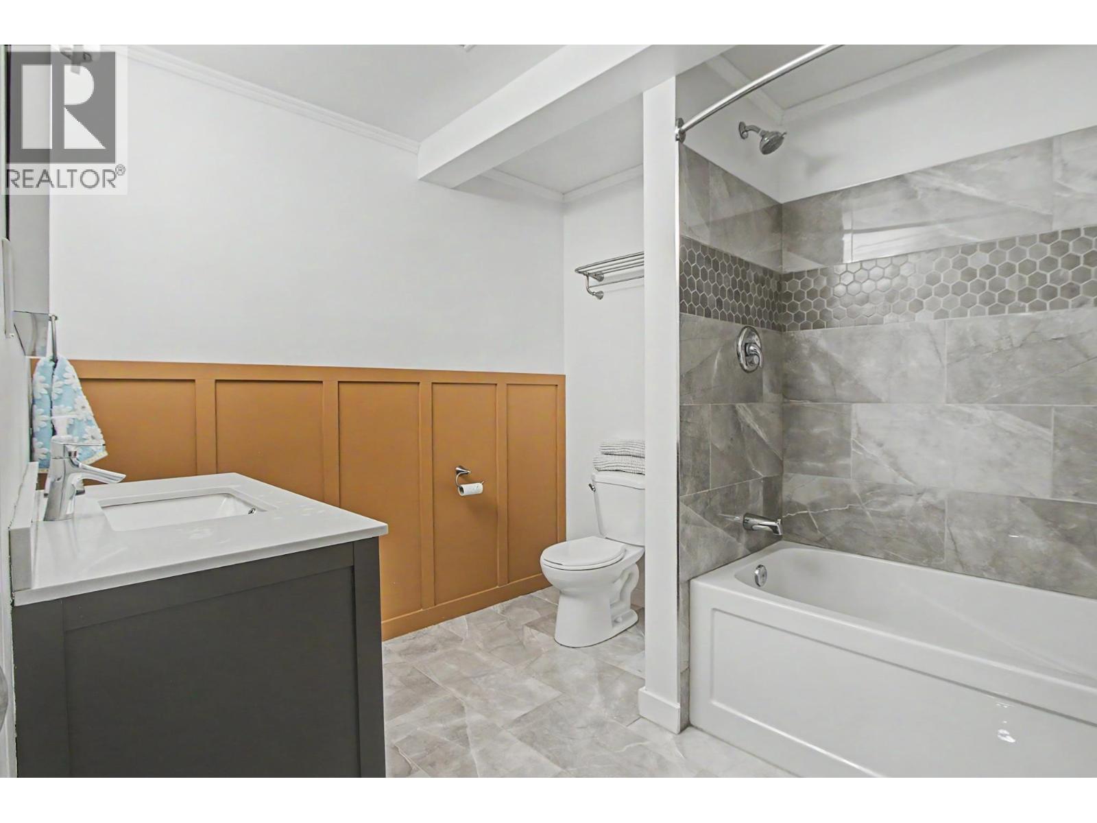 1708 REBMAN CRESCENT - 24