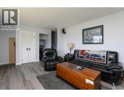 97 Laval Court W - photo 10