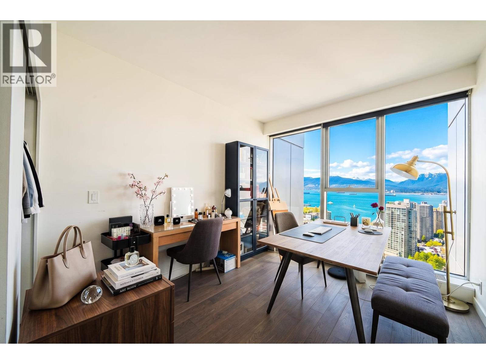 2 Bed, 2 Bath House for Sale in Vancouver – 4105 1480 HOWE STREET, Vancouver - Image 9