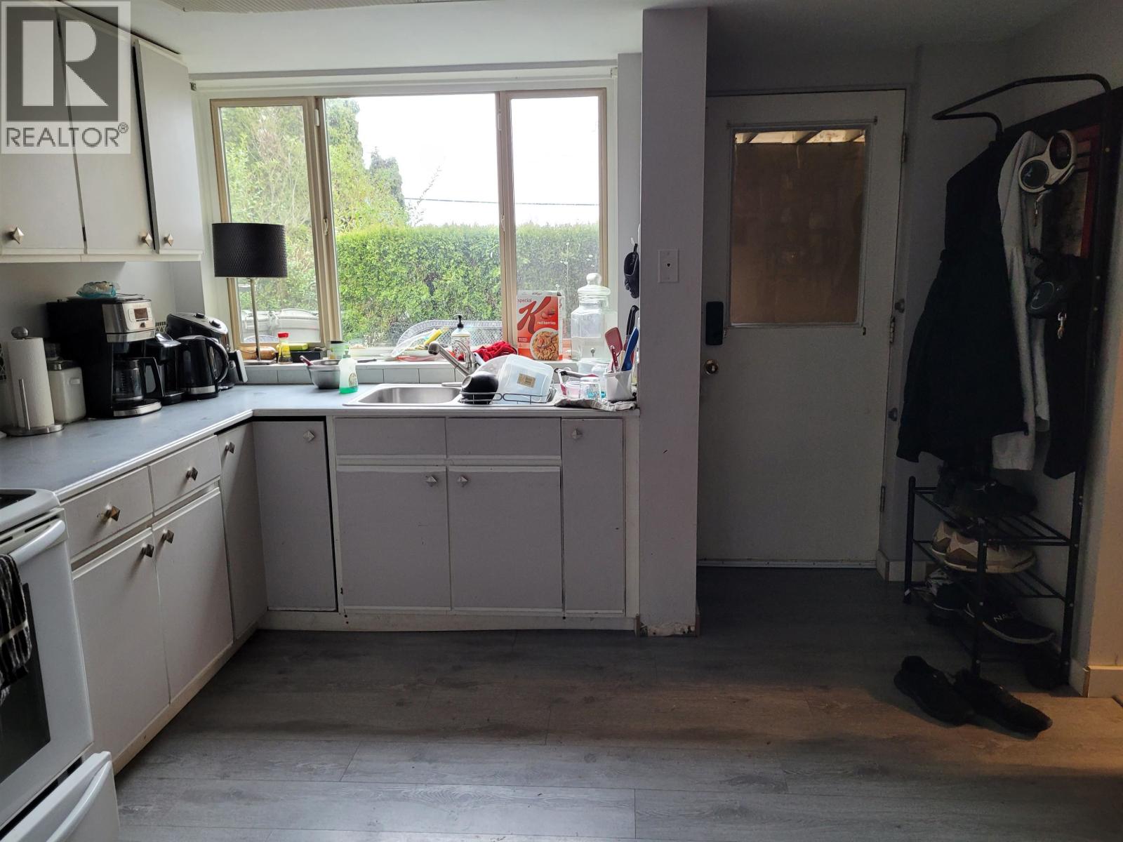 7790 ELFORD STREET, Burnaby