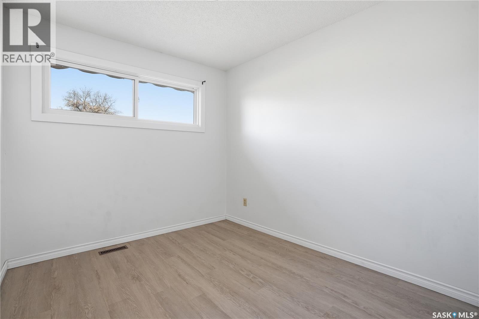 601 Centre STREET - 19