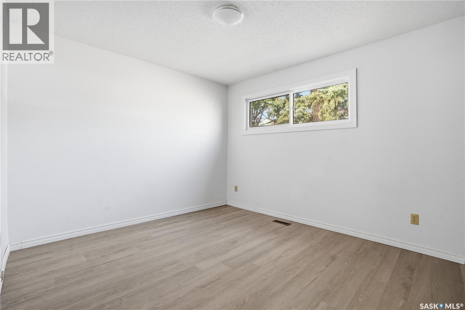 601 Centre STREET - 26