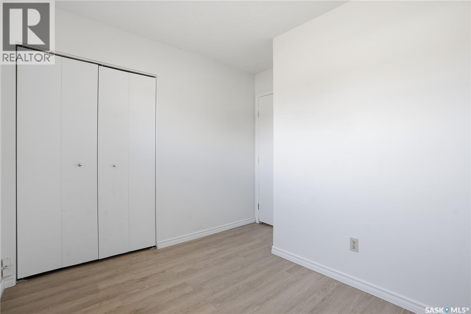 601 Centre STREET - 24