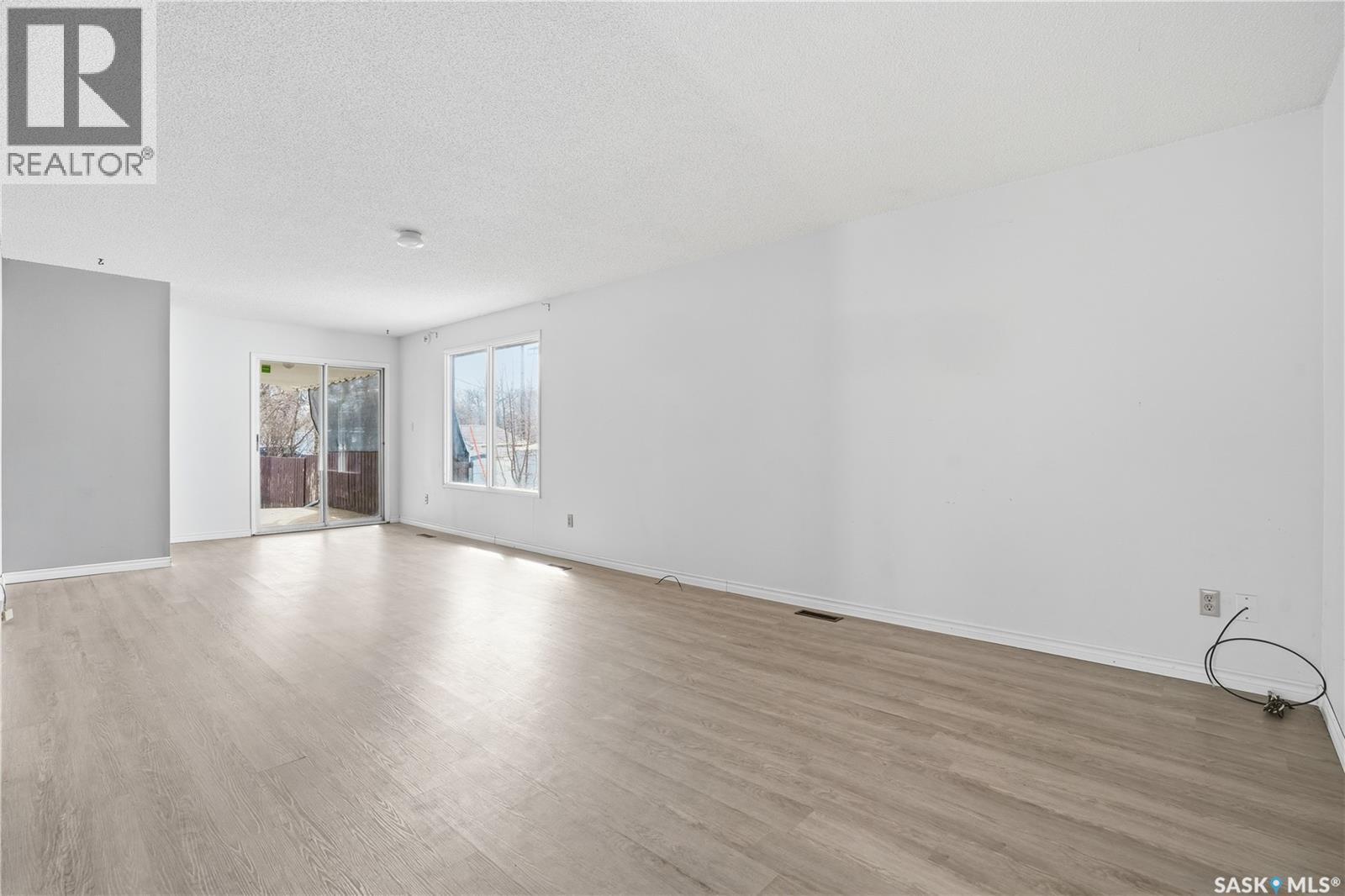 601 Centre STREET - 17