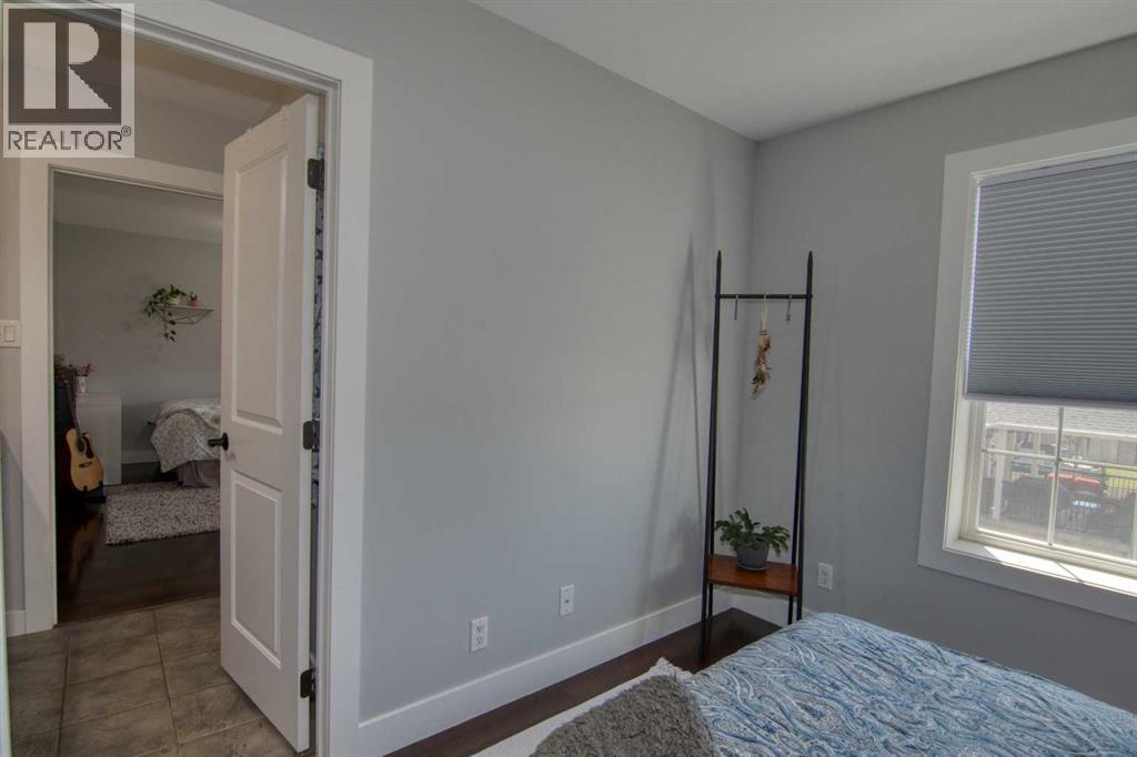 Upper Bedroom 2