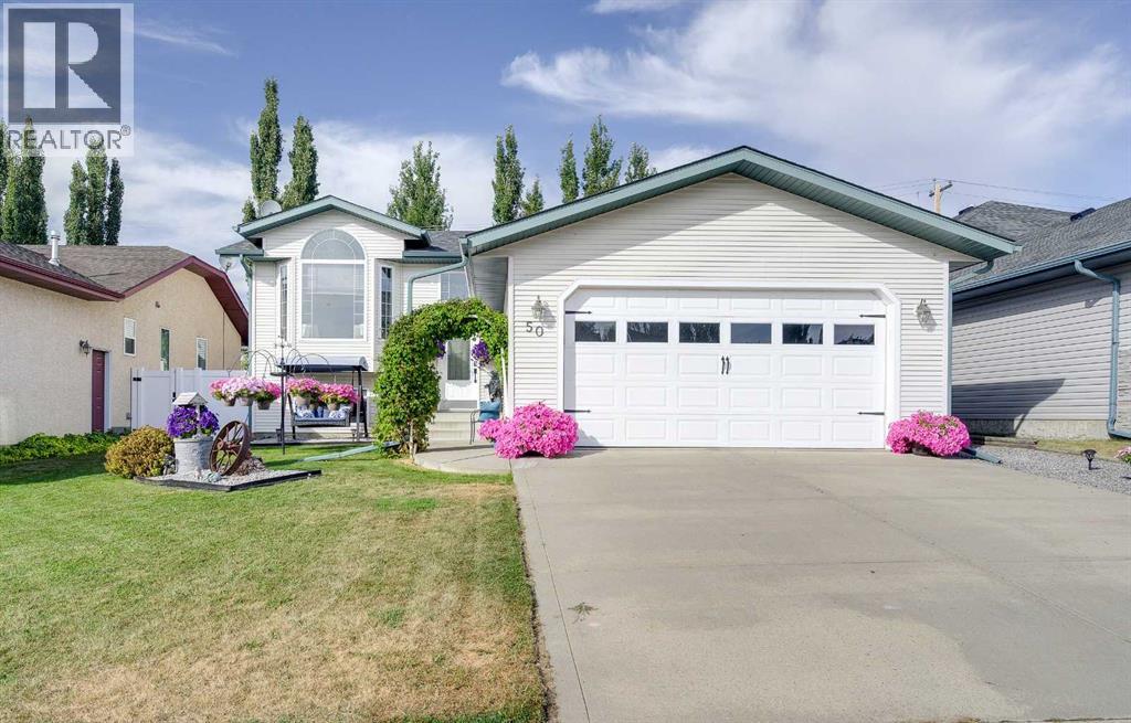 50 Livingston Close, Lacombe